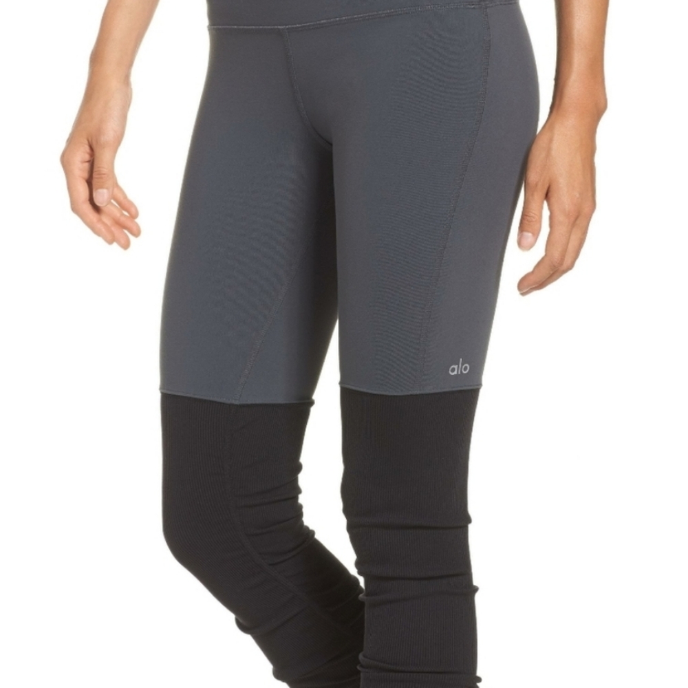 Alo high waisted Goddess legging size M